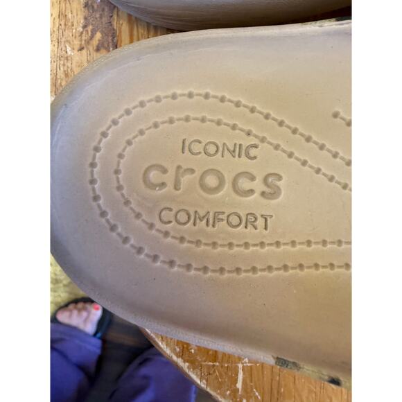 Crocs Women’s Kadee II Leopard Flip Flop Size 10 - Picture 7 of 8